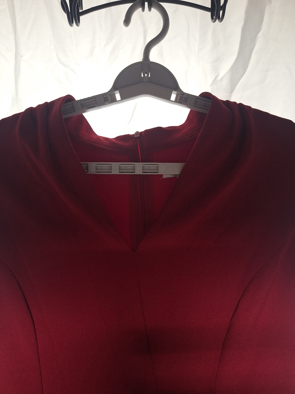 London Style Burgundy Cap-Sleeve Fit & Flare Dress with Gold Ring - Picture 3 of 7